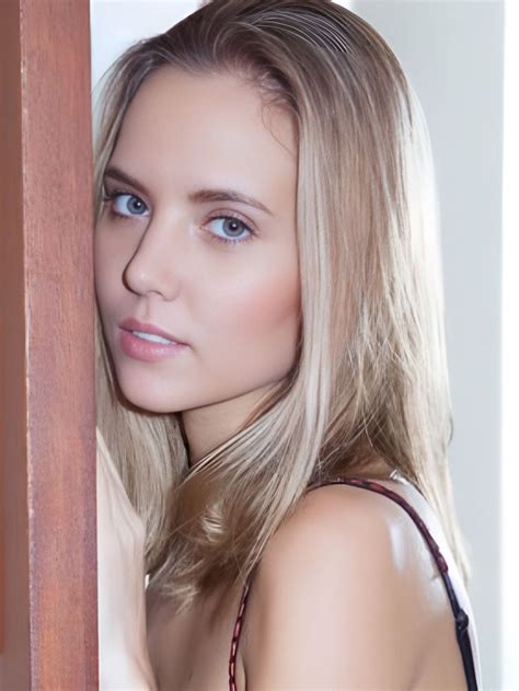 katja clover|Katya Clover: biography, stats, pictures, and videos